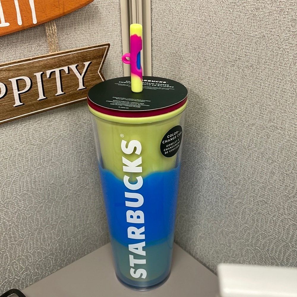 Starbucks Spring 2023 Citrus Color Change Blue Wave Swirl Venti 24oz Tumbler Cup
